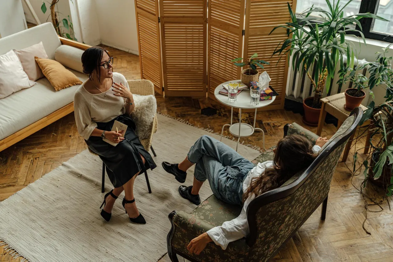 Psychiatra online czy stacjonarnie - co wybrać?